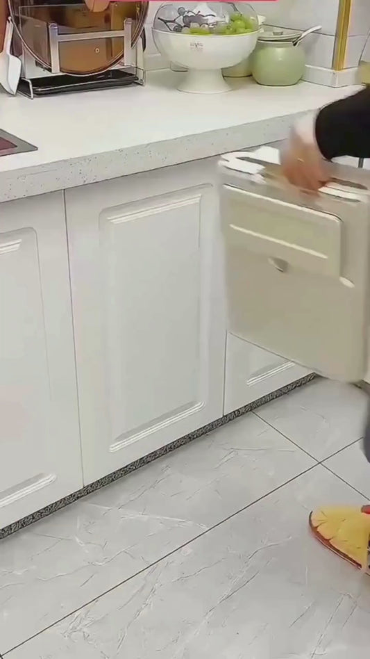 Foldable Wall Mounted Trash Can